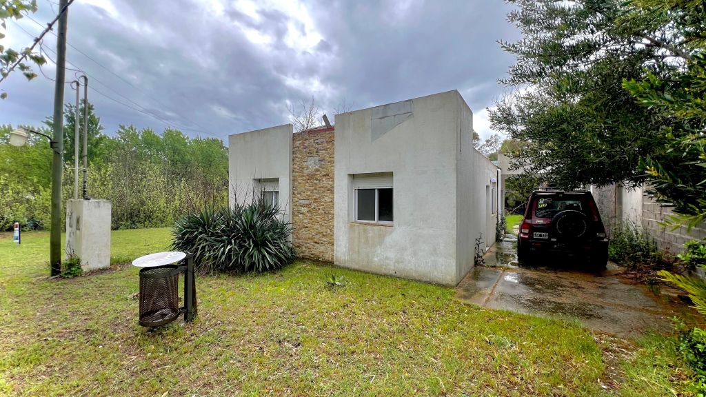 VENTA - 2 Dormitorio/s - 1 ba&ntilde;o/s - MONTE HERMOSO Con Pileta